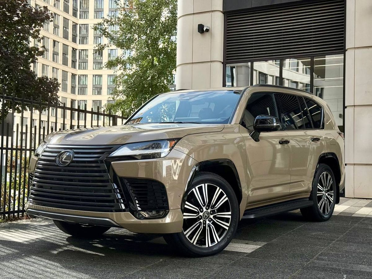 Фото Lexus LX, 2025, Бежевый, 63 км