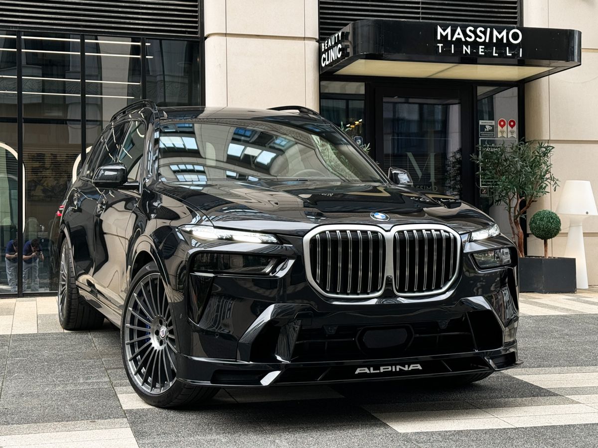 Фото BMW X7, 2024, Черный, 1607 км