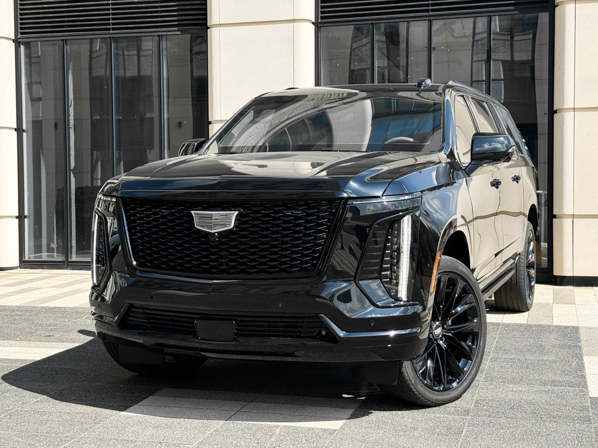 Фото Cadillac Escalade, 2025, Черный, 65 км