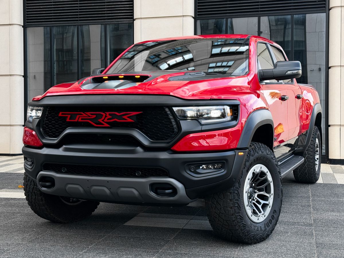 Фото Ram 1500, 2024, Красный, 3595 км