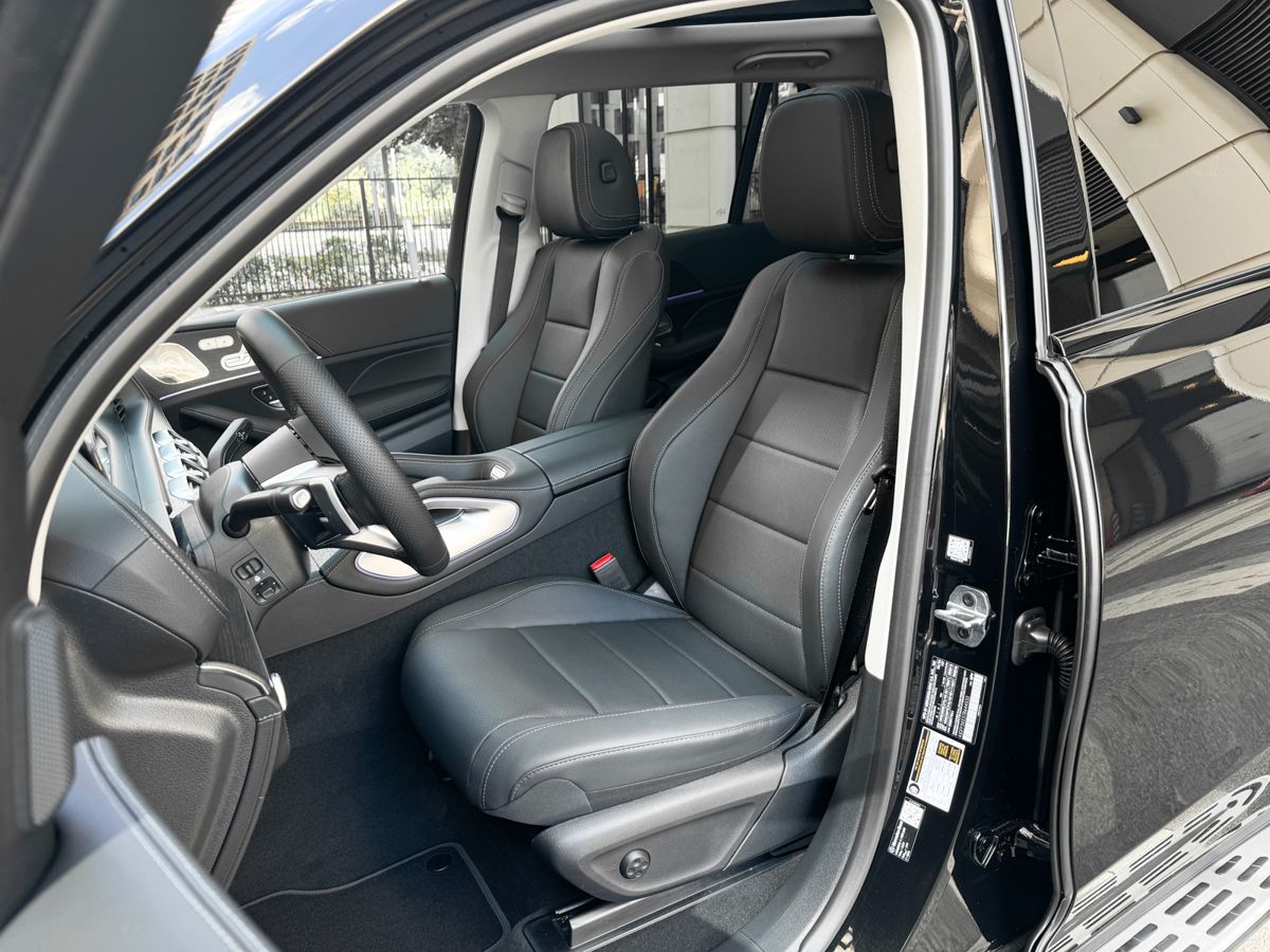 Дополнительное фото Mercedes-Benz GLS, 2026, Черный, 20 км