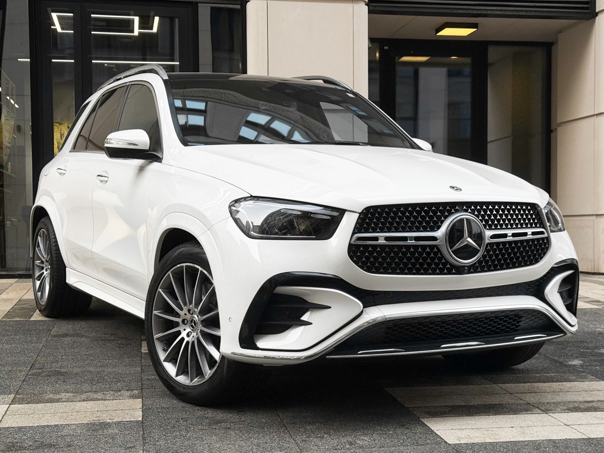 Фото Mercedes-Benz GLE, 2023, Белый, 10063 км