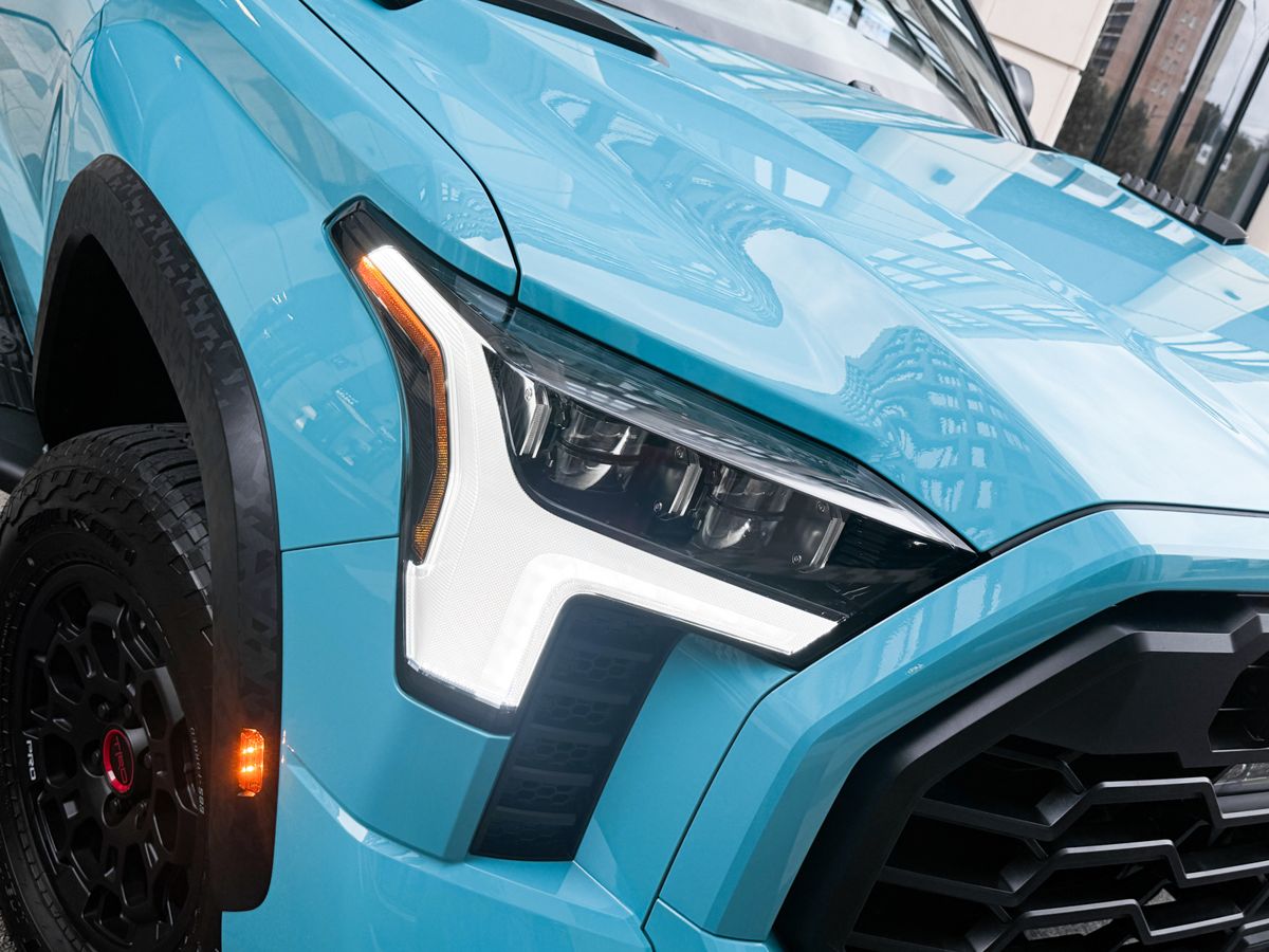 Дополнительное фото Toyota Tundra, 2026, Голубой, 22 км