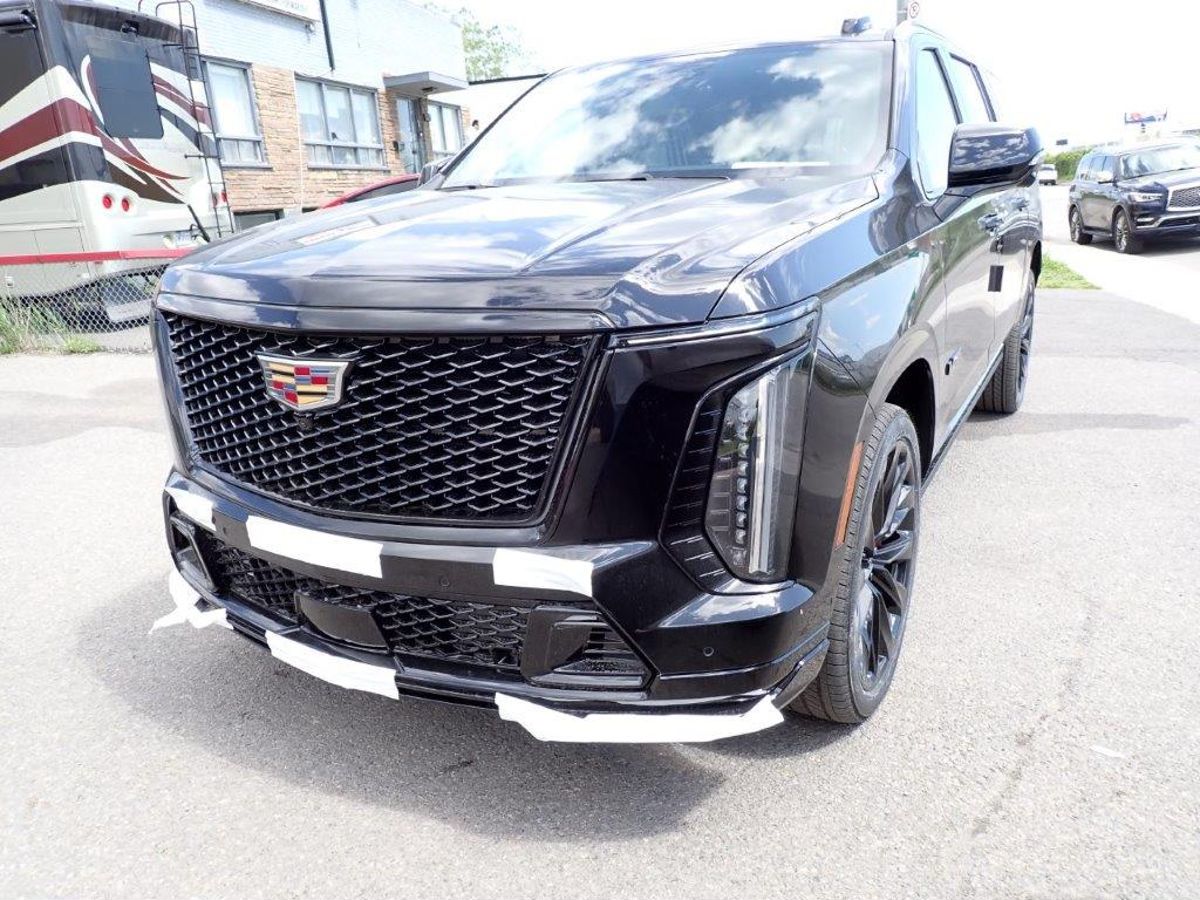 Дополнительное фото Cadillac Escalade-V, 2026, Черный, 7 км