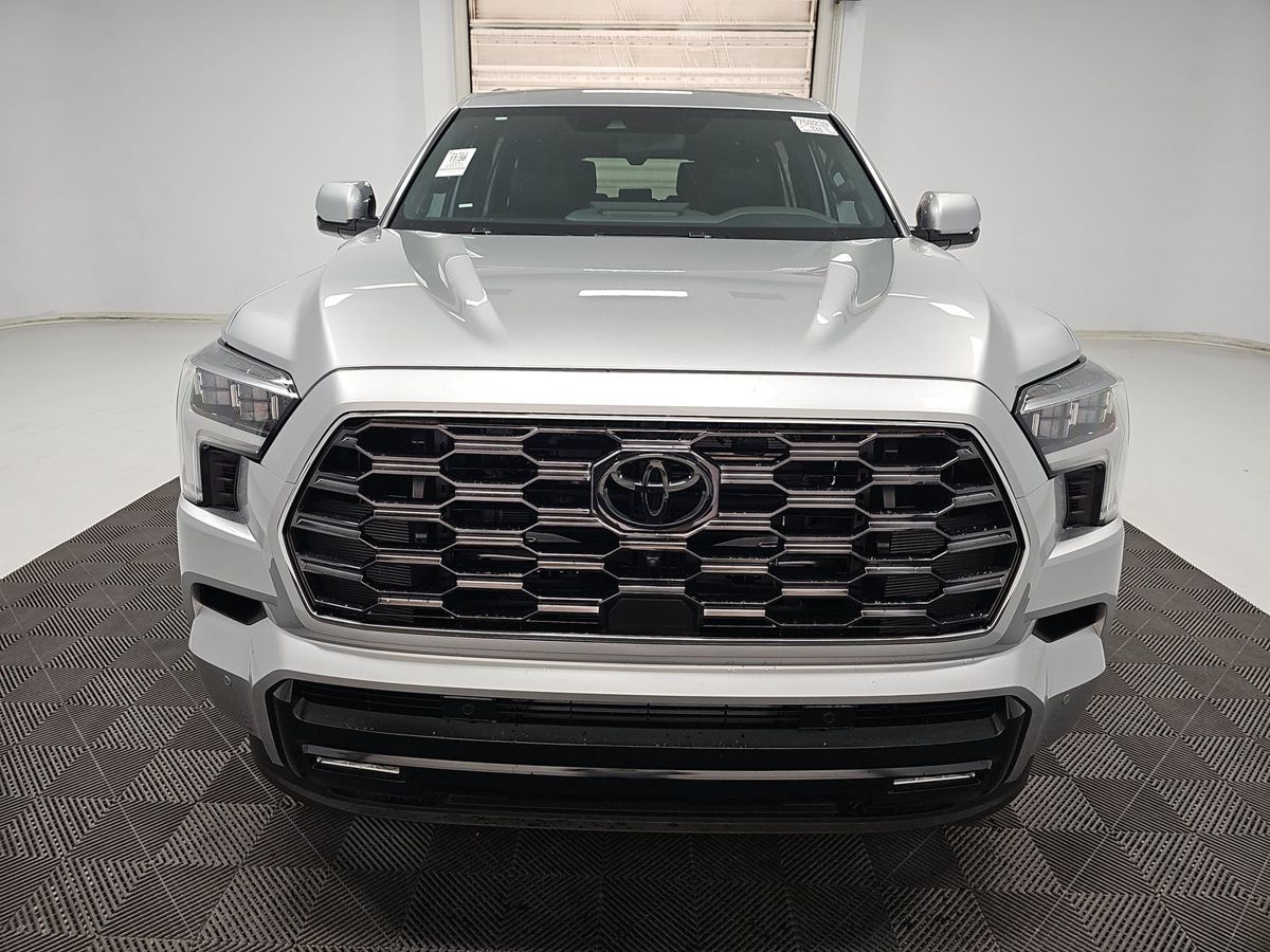 Дополнительное фото Toyota Sequoia, 2026, Серебряный, 28 км