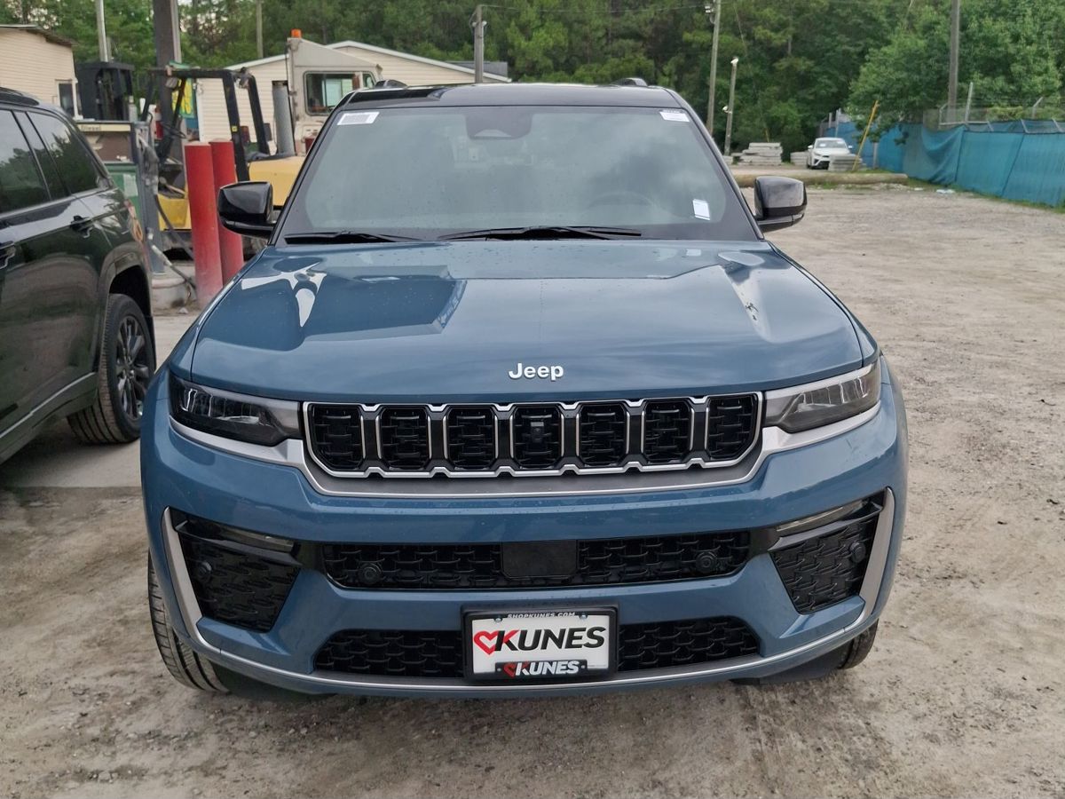 Фото Jeep Grand Cherokee, 2026, Синий, 17 км