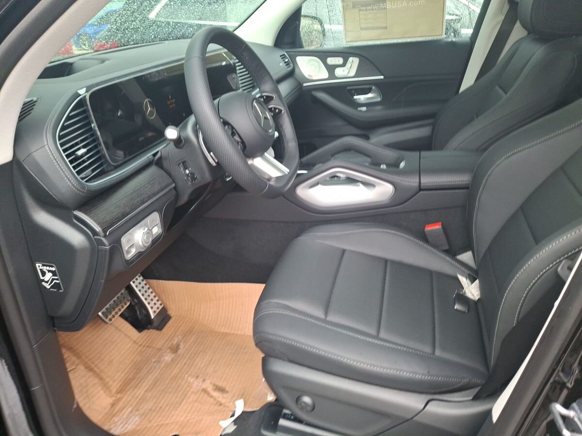 Дополнительное фото Mercedes-Benz GLS, 2026, Черный, 16 км