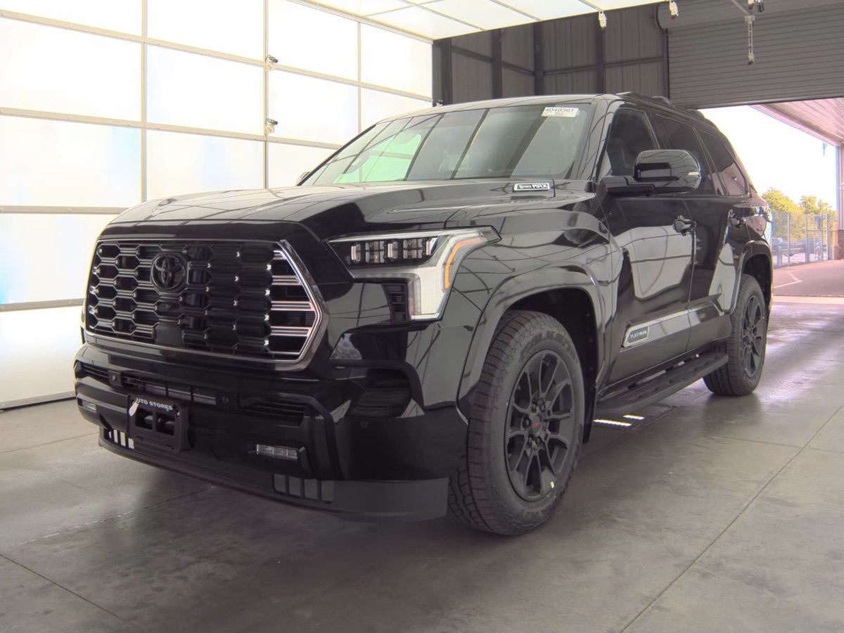 Фото Toyota Sequoia, 2026, Черный, 17 км