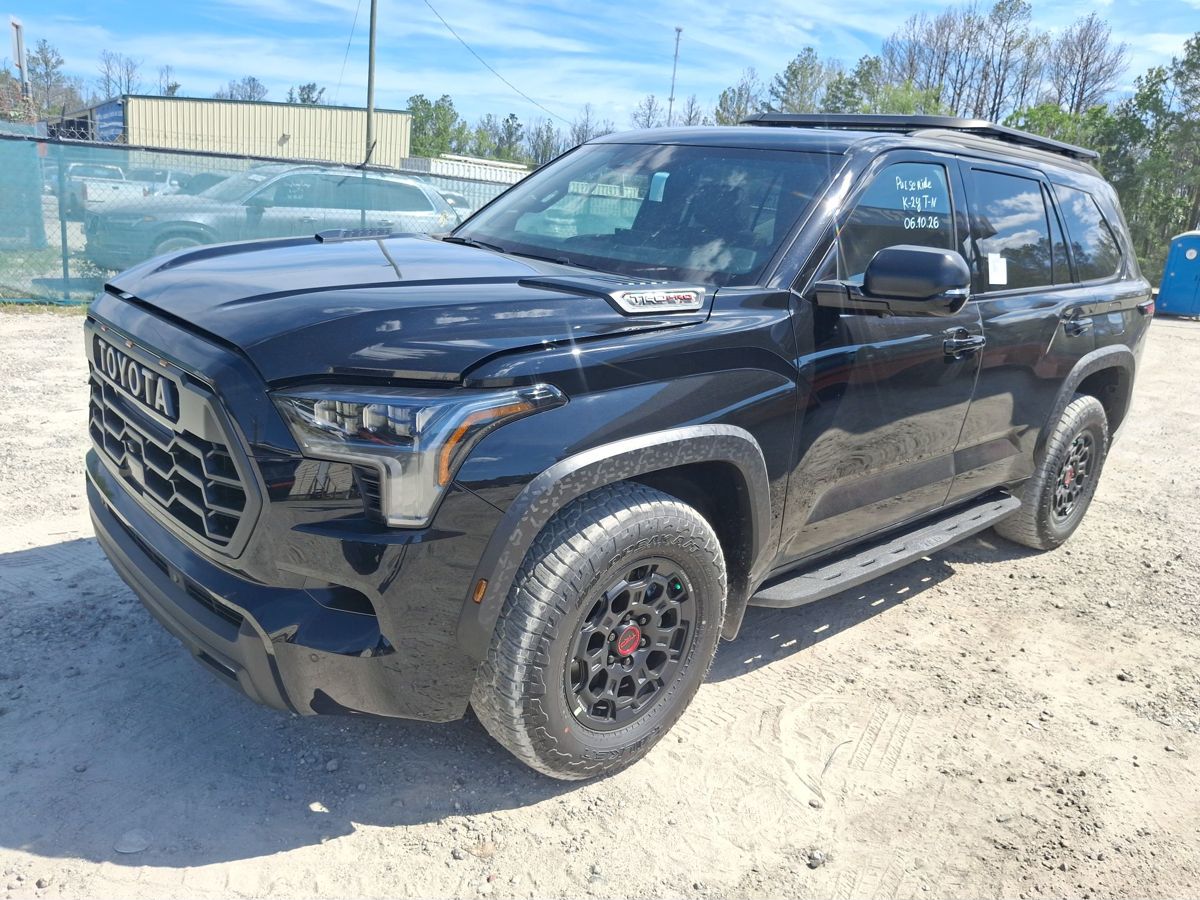 Фото Toyota Sequoia, 2026, Черный, 7 км
