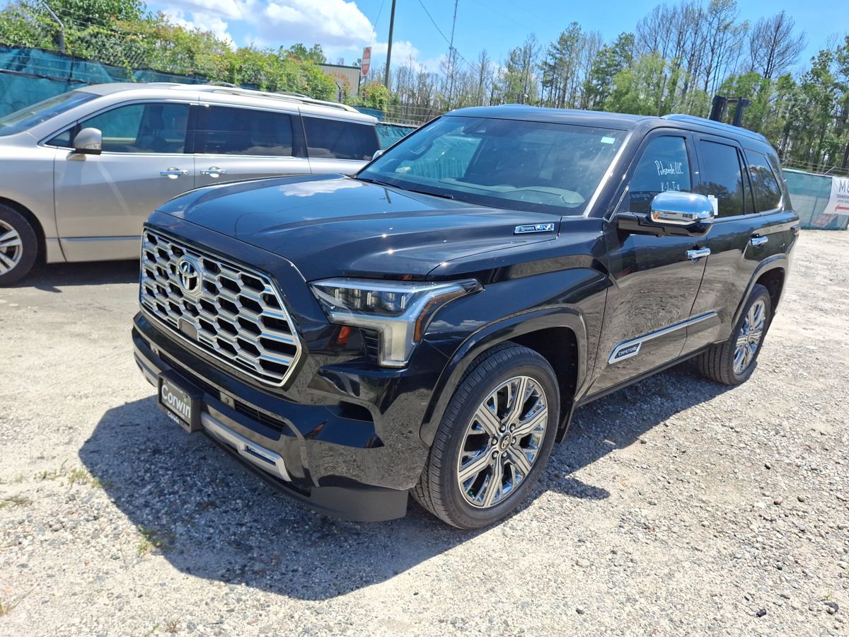 Фото Toyota Sequoia, 2026, Черный, 5 км