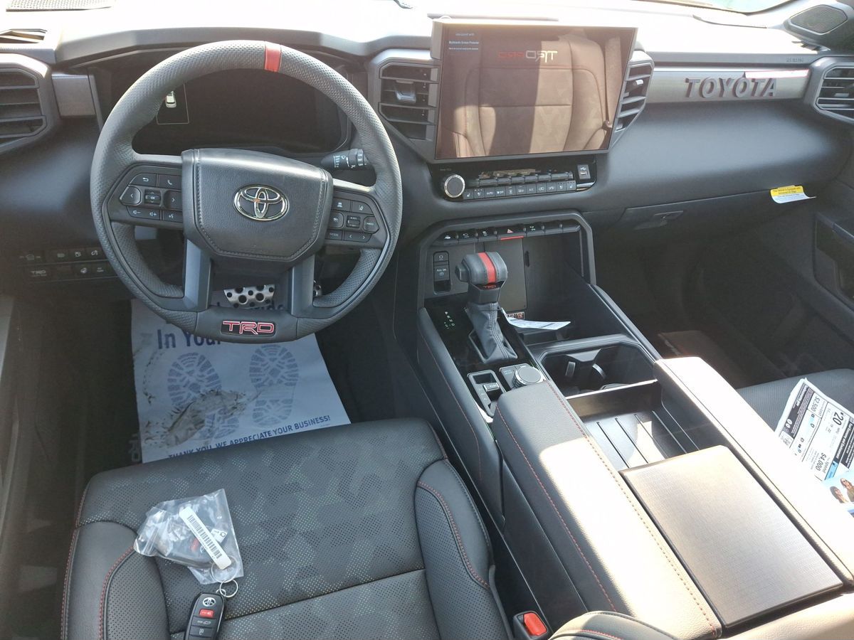 Дополнительное фото Toyota Sequoia, 2026, Черный, 182 км