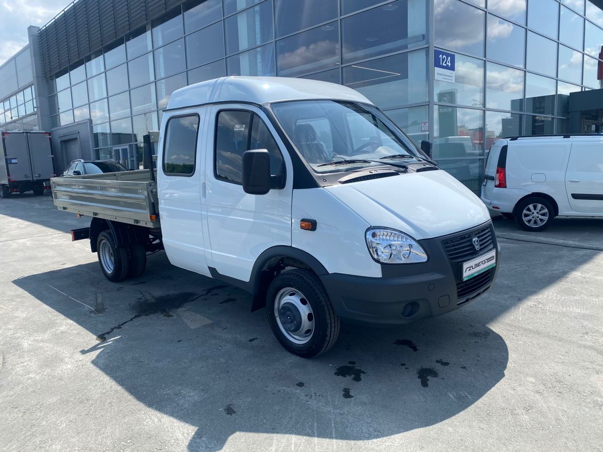 ГАЗ 330232