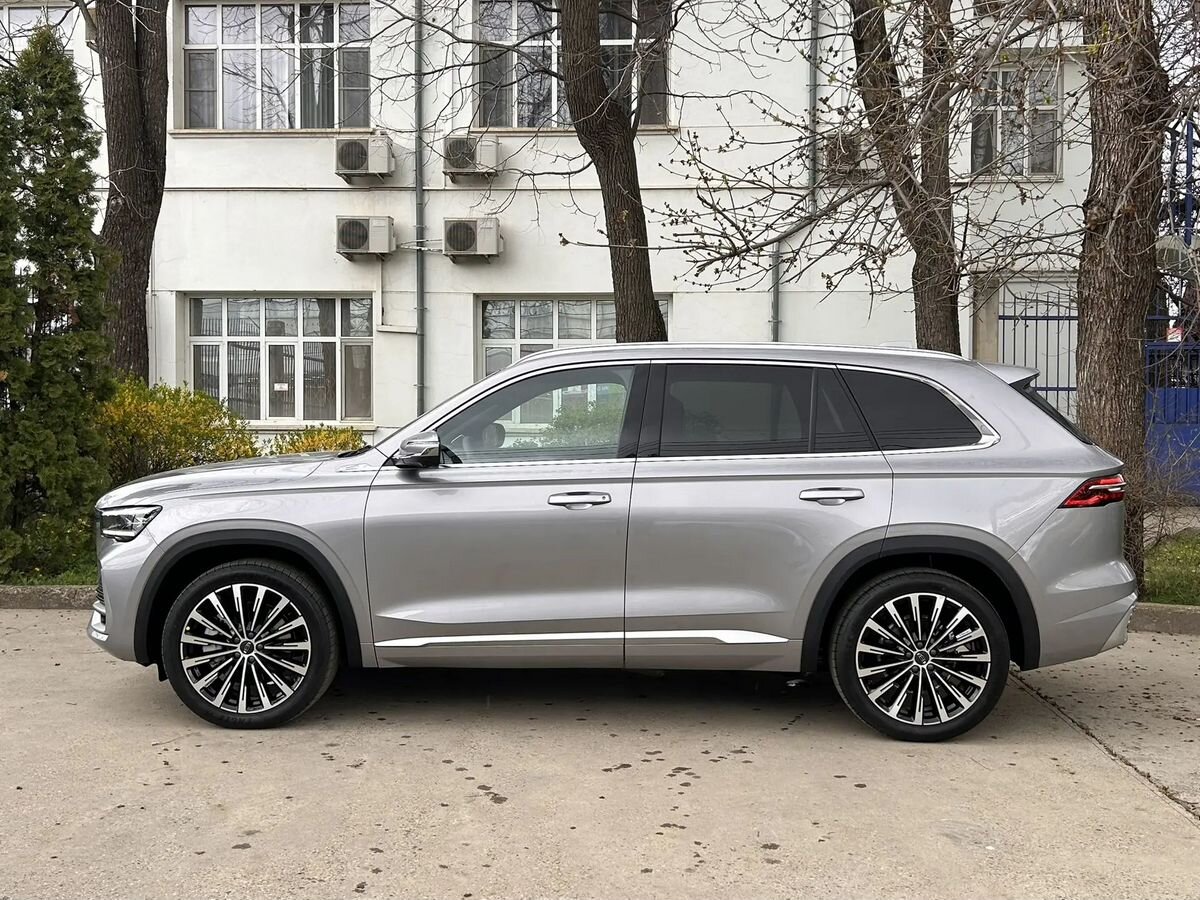 Geely Monjaro Флагман