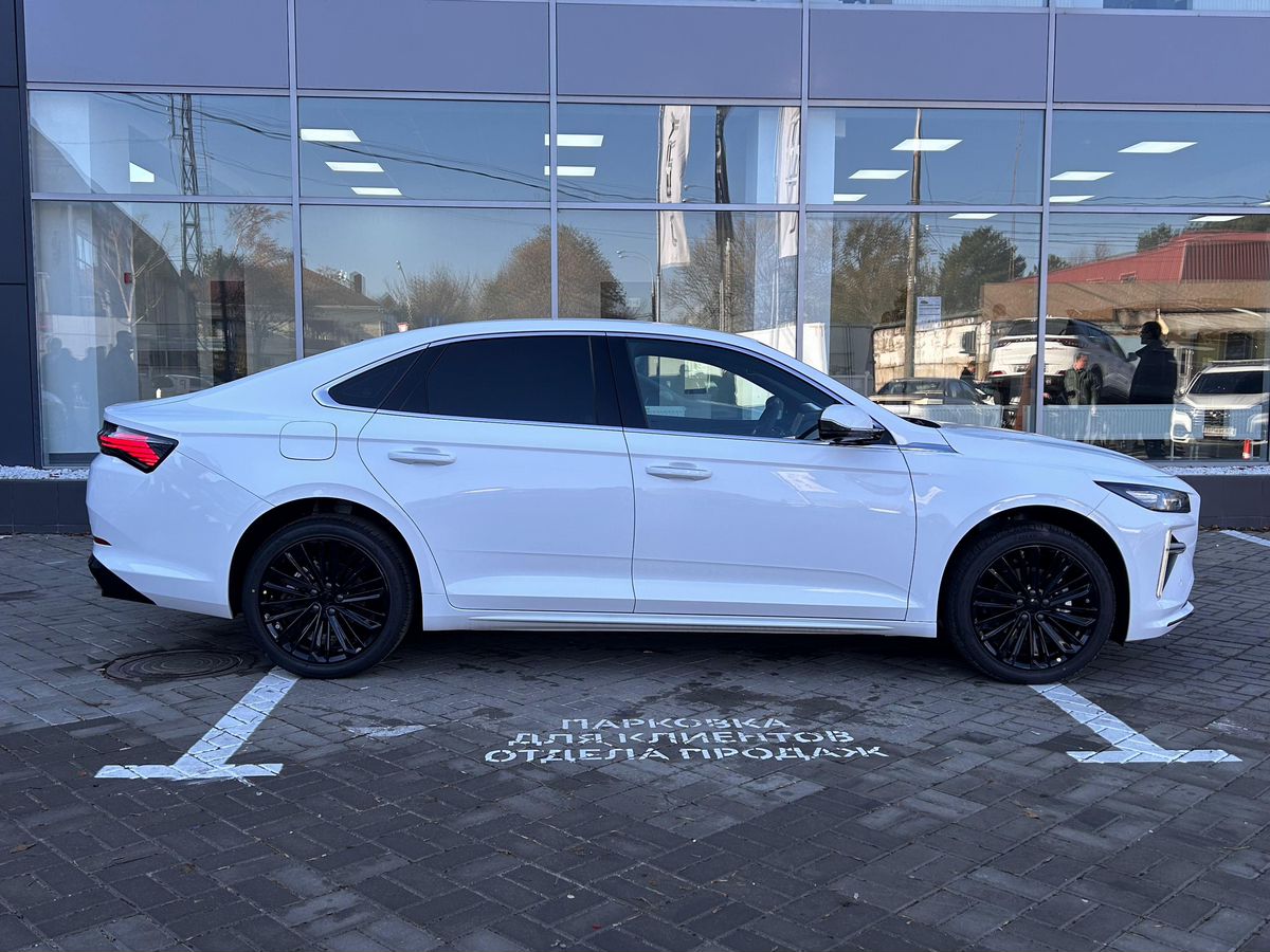 Geely Preface Флагман
