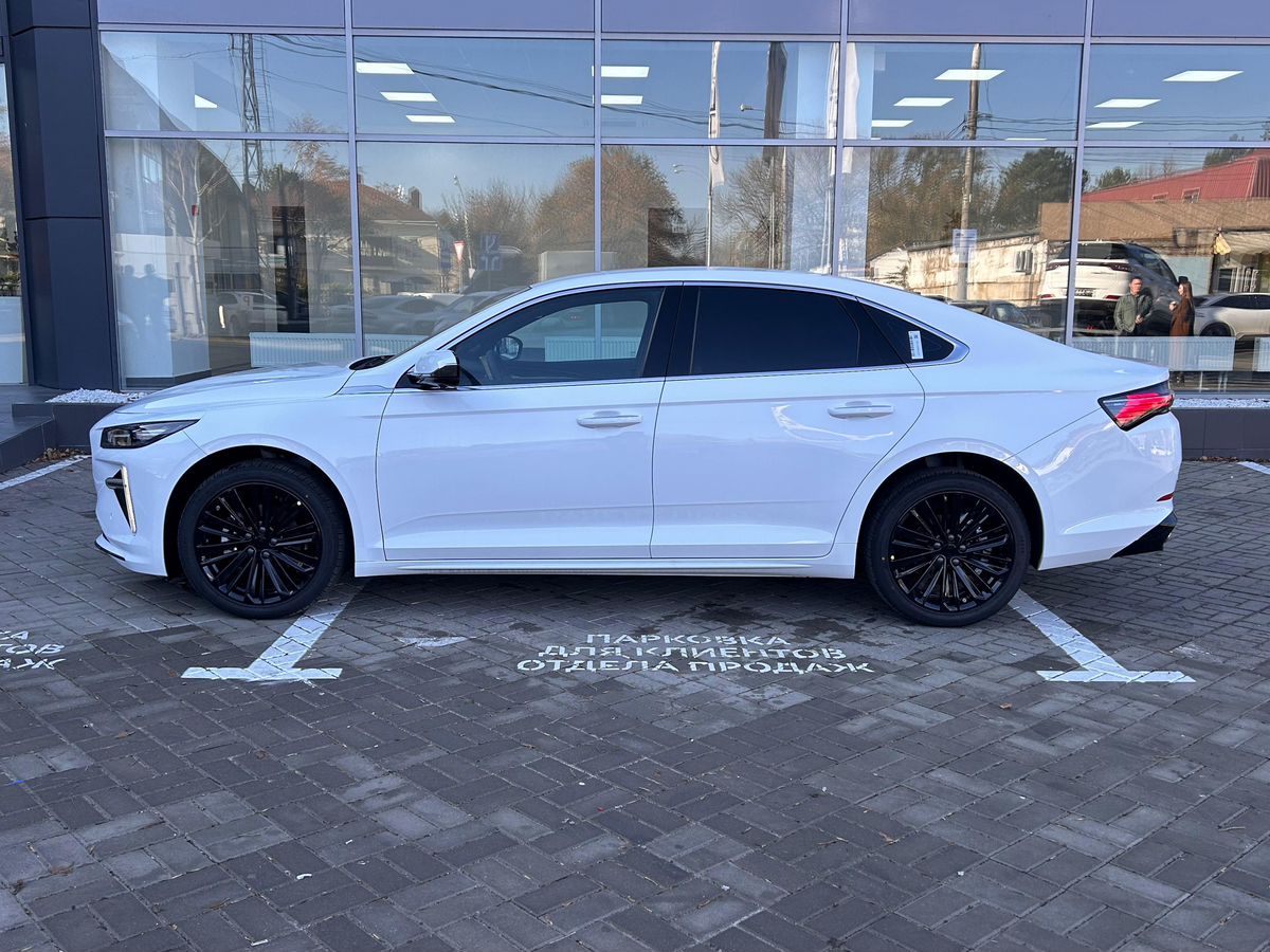 Geely Preface Флагман