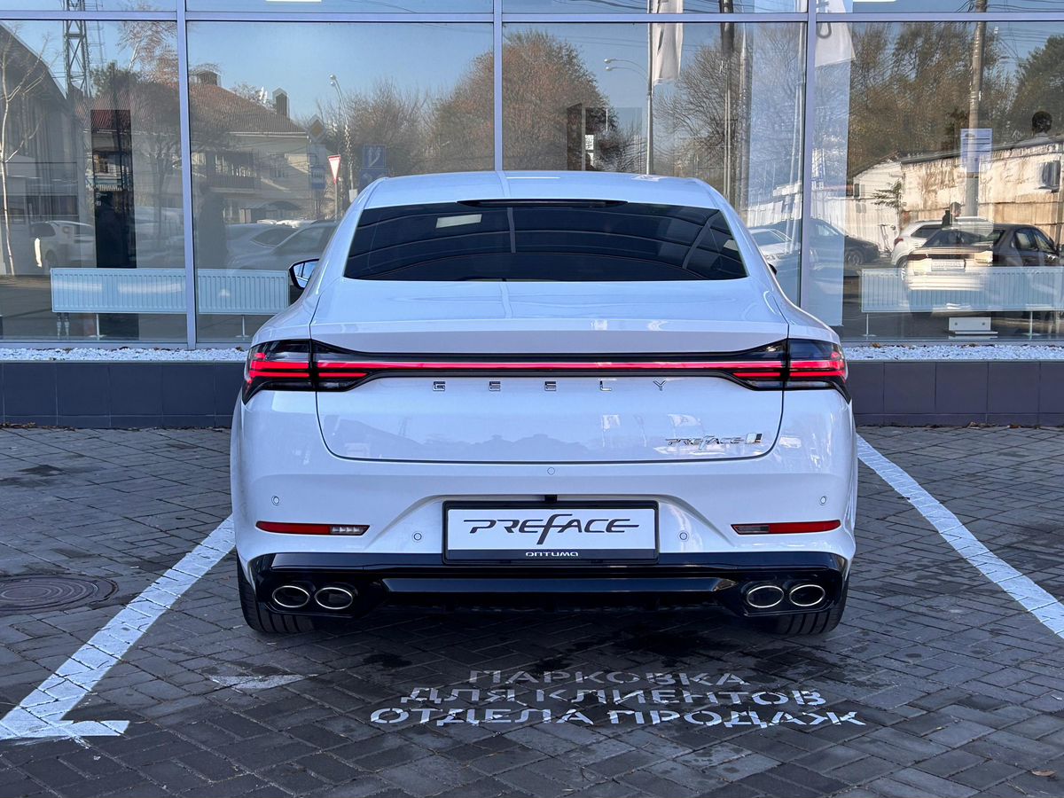 Geely Preface Флагман