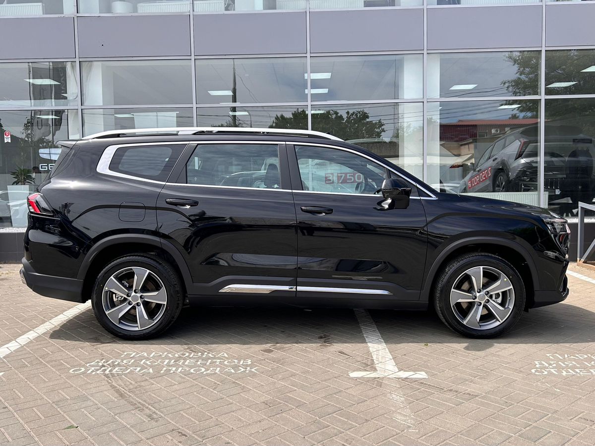 Geely Okavango Флагман