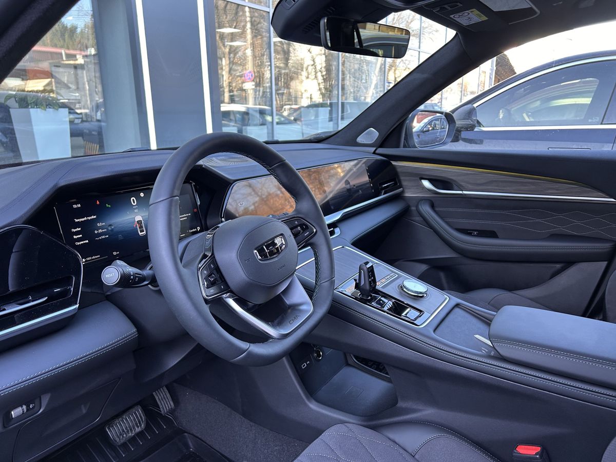 Geely Monjaro Флагман
