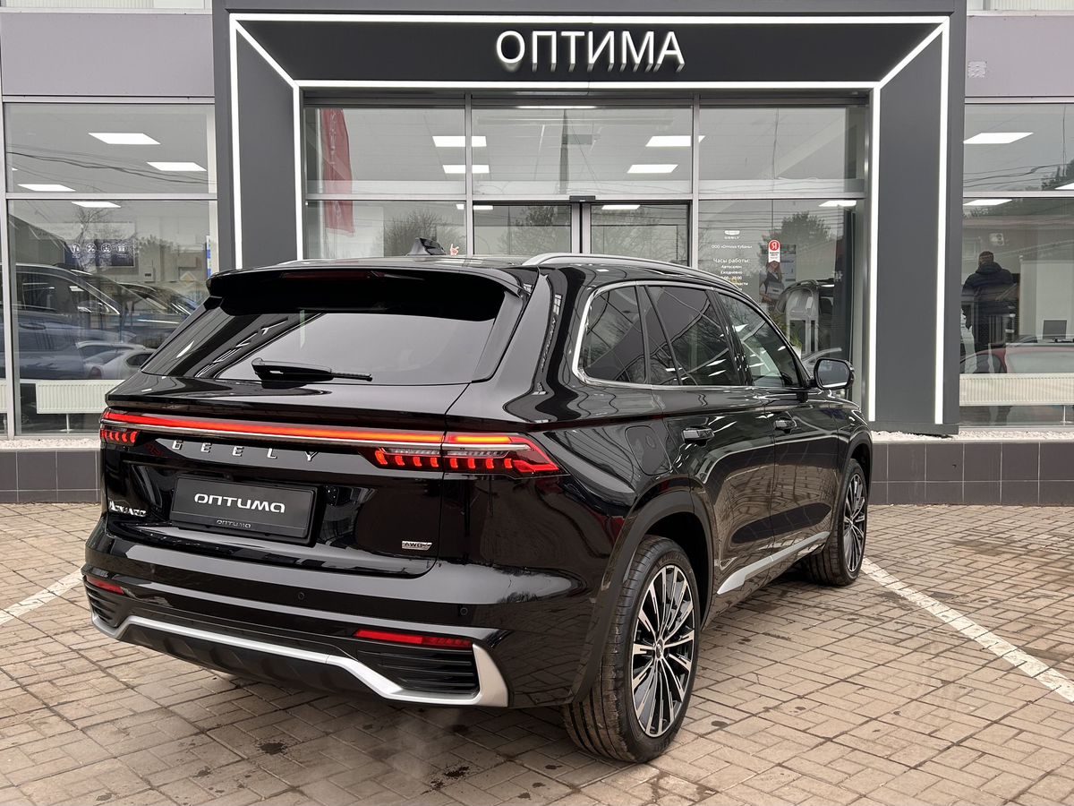 Geely Monjaro Флагман