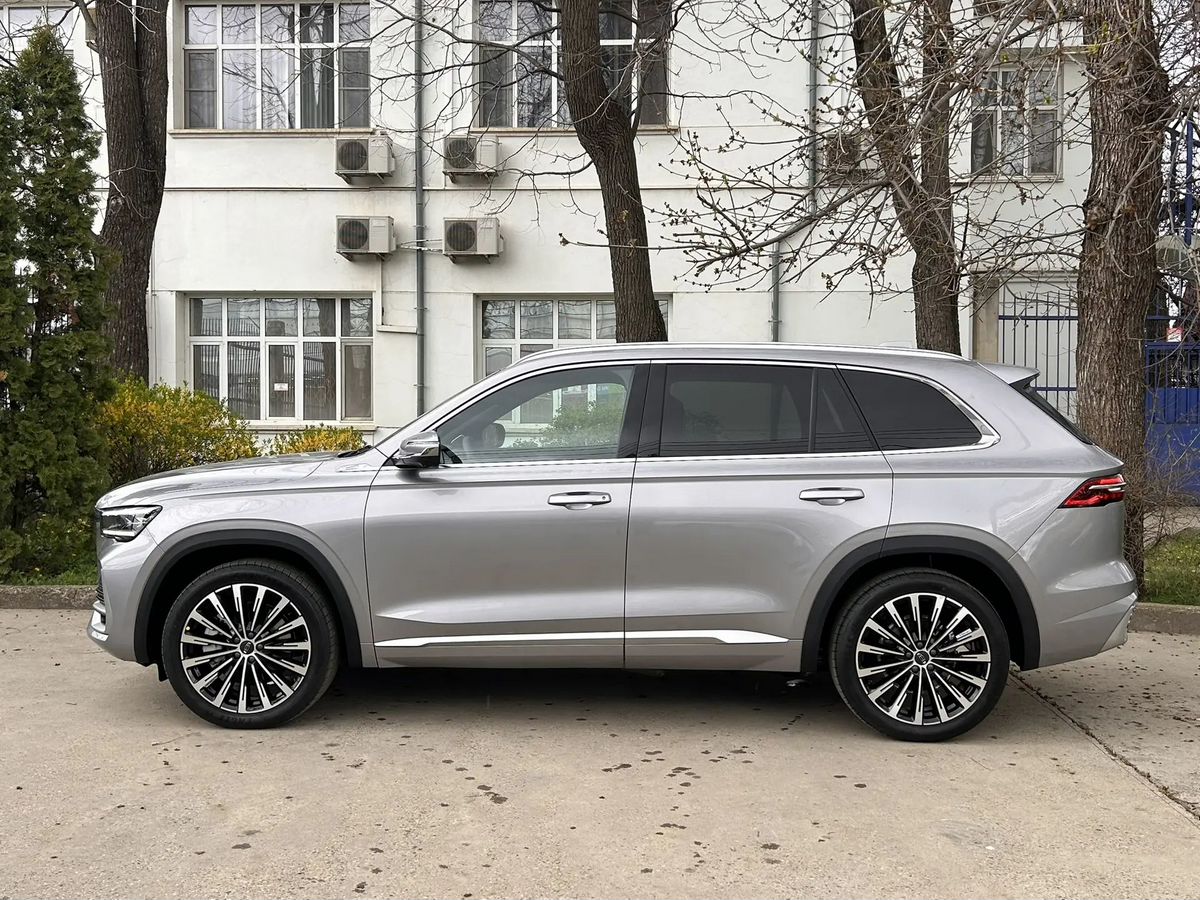 Geely Monjaro Флагман