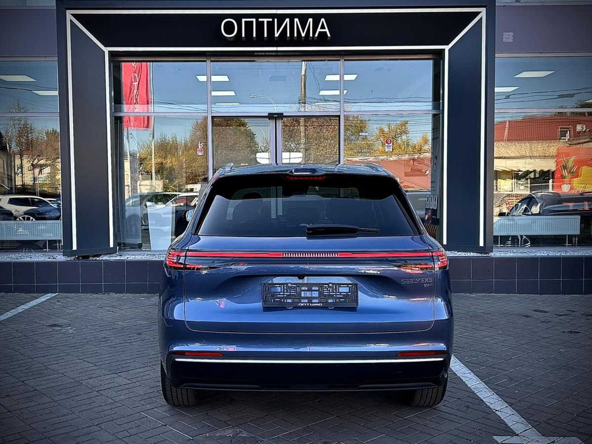 Geely EX5 Гибрид Макс EM-R